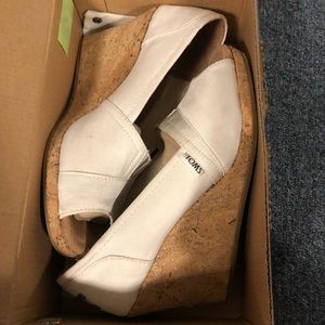Toms Wedge Heels